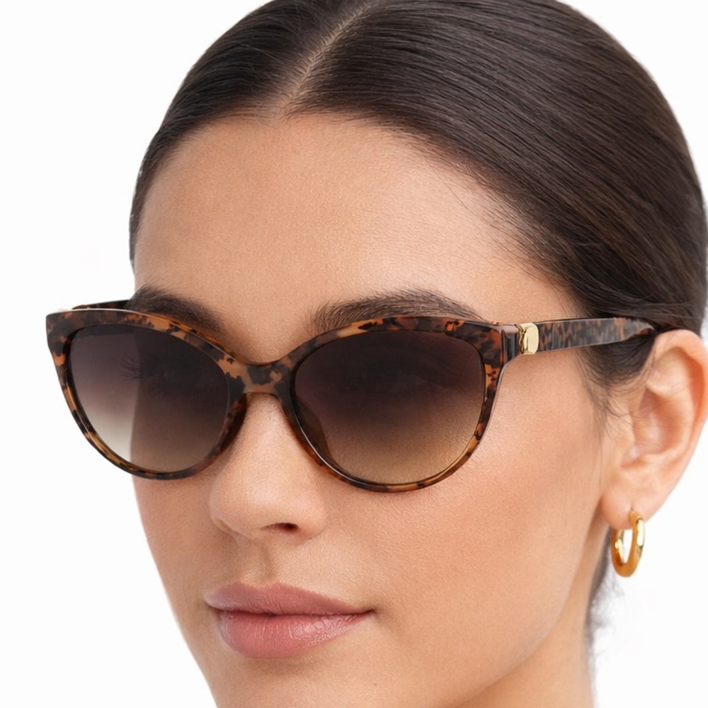 Dolce & Gabbana Women’s Sunglasses Tortoise Shell Frame Brown Gradient Lenses